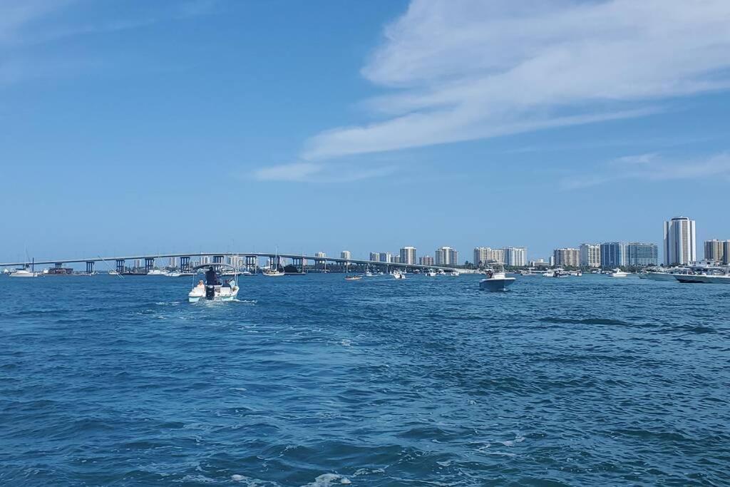 !!Coral Sands 1 Bedroom Stunner!! West Palm Beach Exterior foto